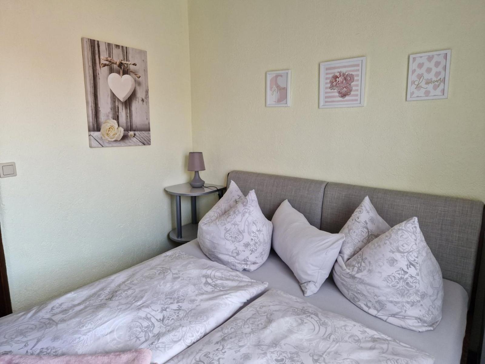 Pension Zum Lukullus Wernigerode Kamer foto